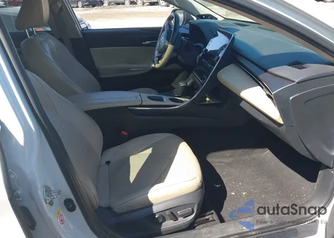 2019 Toyota Avalon Limited z USA, uszkodzony, nr VIN 4T1BZ1FB5KU004629